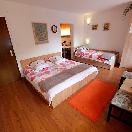 Rooms Ribnikar Postojna Bagian luar foto