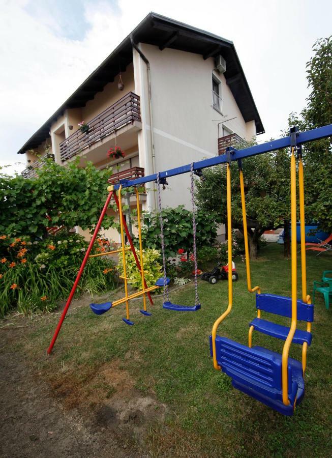 Rooms Ribnikar Postojna Bagian luar foto