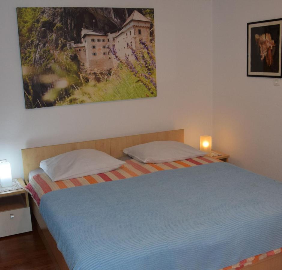 Rooms Ribnikar Postojna Bagian luar foto